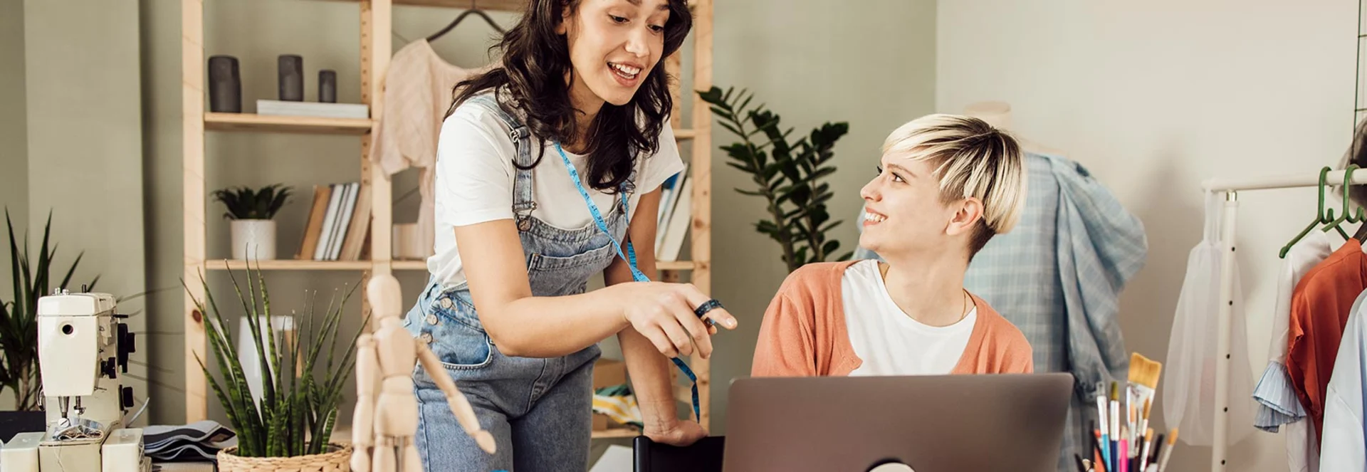 Banner image for content hub page: Guide to Using Etsy Ads