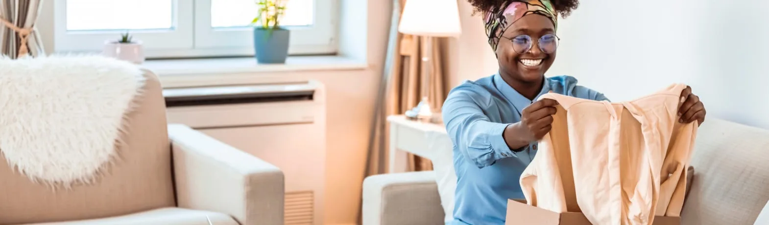 Banner image for content hub page: How To Send a Parcel With Relay