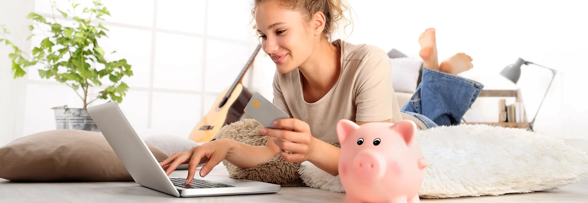 Banner image for content hub page: Secrets to Save Money When You Send a Parcel