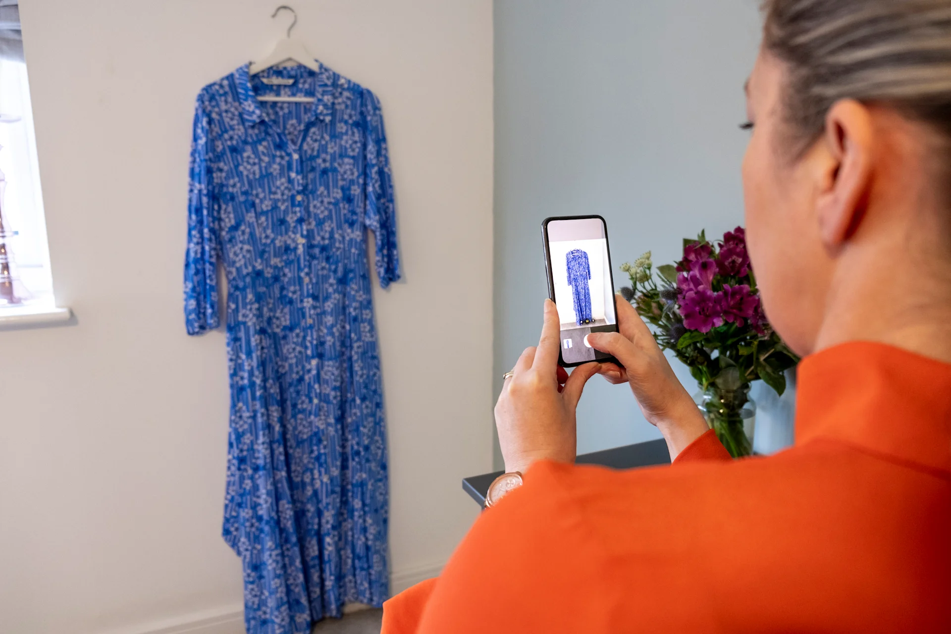 image for content hub page: 2. List your items